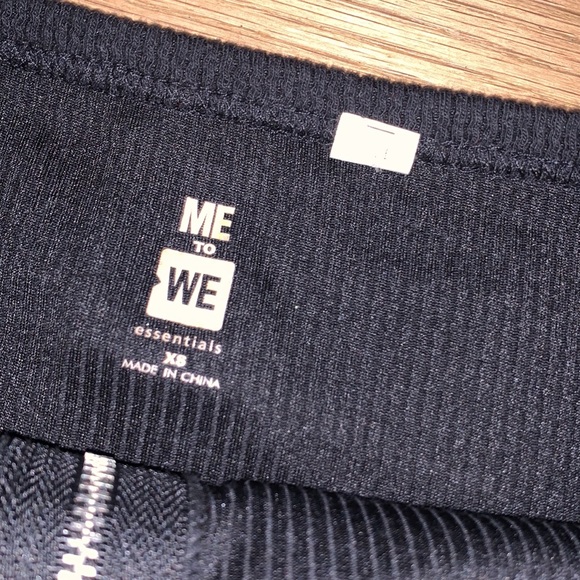 Zip Up Crop Tube Top - Picture 3 of 3